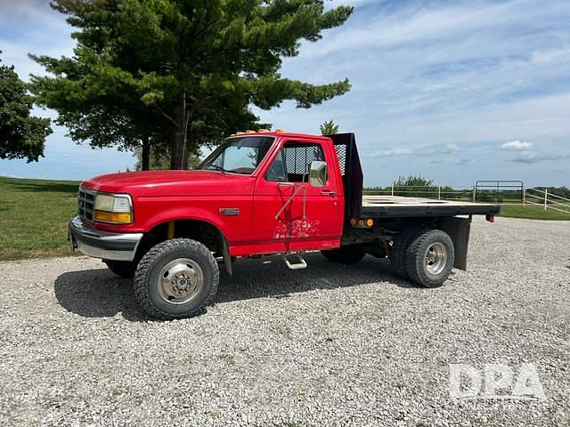 Image of Ford F-350 Primary image