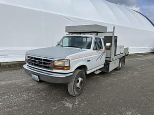 1992 Ford F-350 Equipment Image0