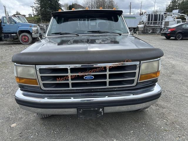 Image of Ford F-350 equipment image 1