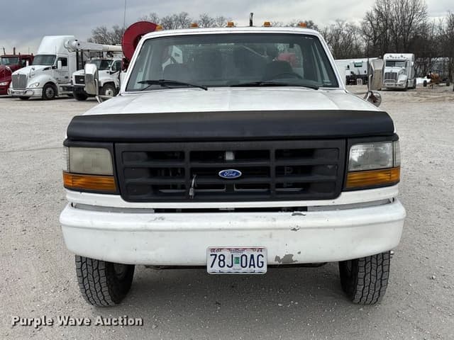 Image of Ford F-450 equipment image 1