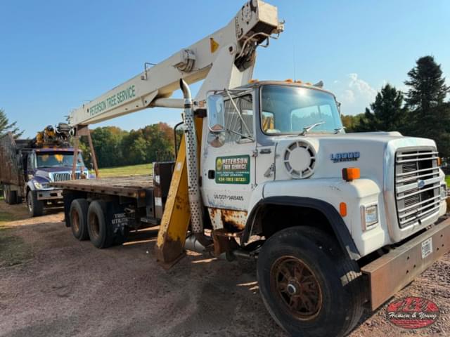 Image of Ford LNT8000 equipment image 2