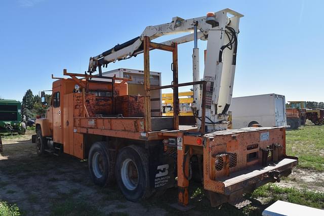 Image of Ford LNT8000F equipment image 2