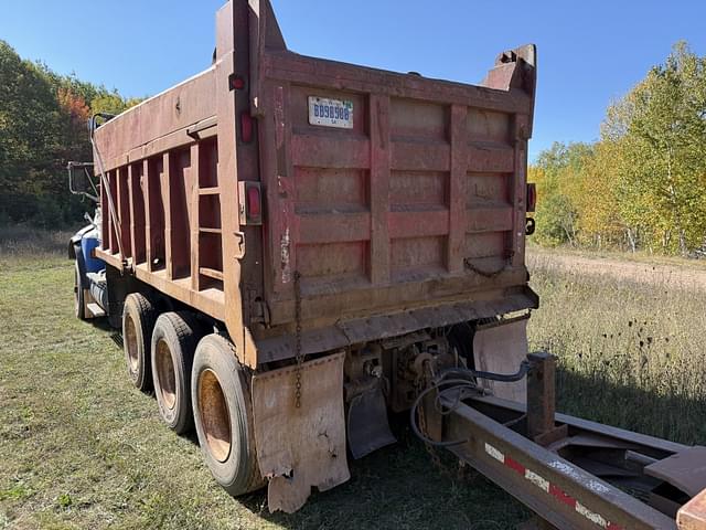 Image of Ford LTL9000 equipment image 3