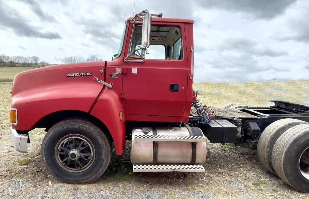 Main image Ford LTL9000