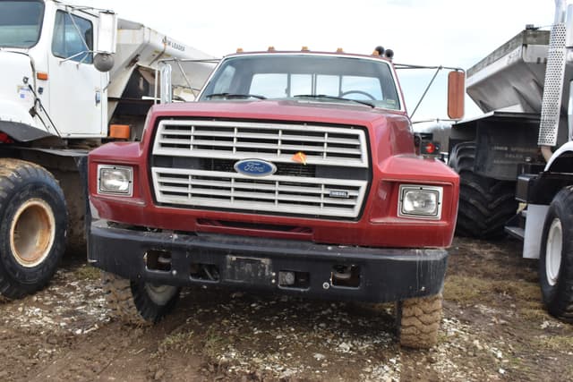 Image of Ford F-800 equipment image 1