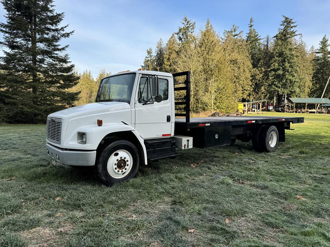 Image of Freightliner FL70 Primary image