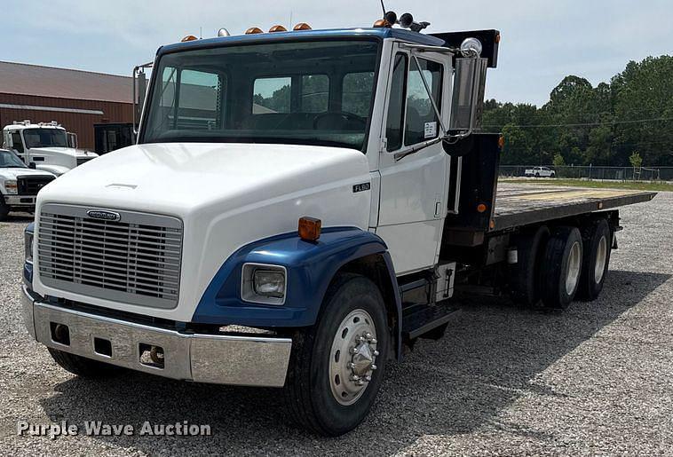 Image of Freightliner FL80 Primary image