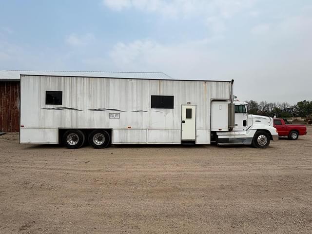 Image of Freightliner USF-1E equipment image 4