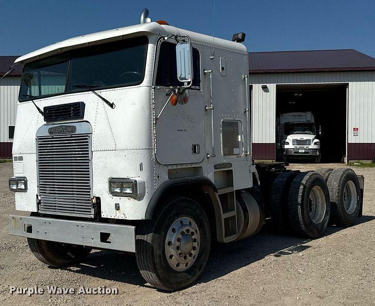 Image of Freightliner USF-1E Primary image