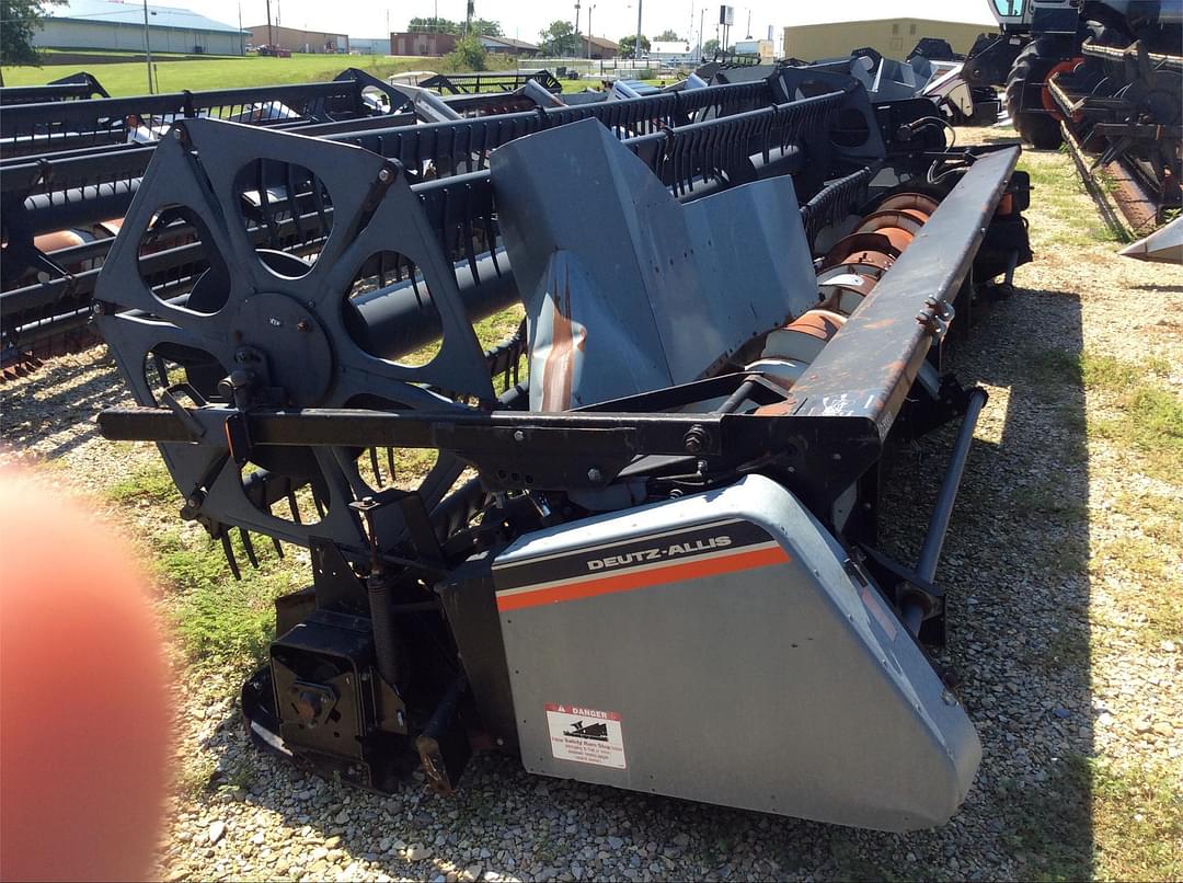 Image of Deutz-Allis 320 Image 0
