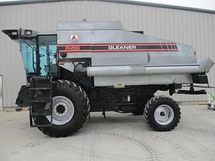 Main image Gleaner R52 3