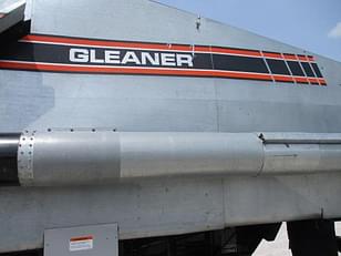 Main image Gleaner R62 15