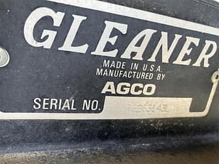 Main image Gleaner R62 3