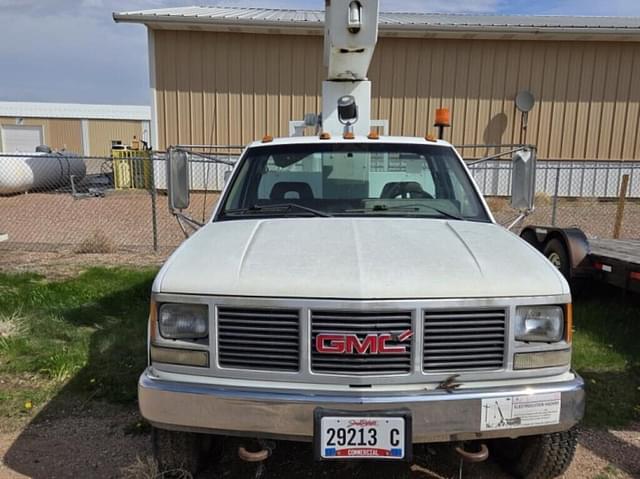 Image of GMC 3500 equipment image 1