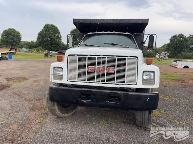 Image of GMC C7000 equipment image 1