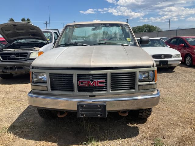 Image of GMC 2500 equipment image 1