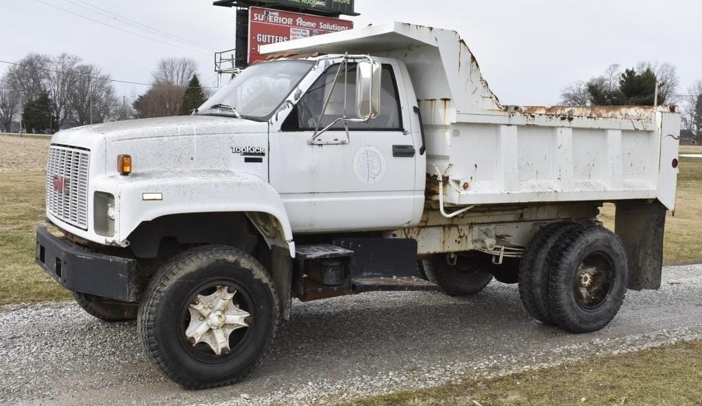 1992 GMC Topkick Equipment Image0