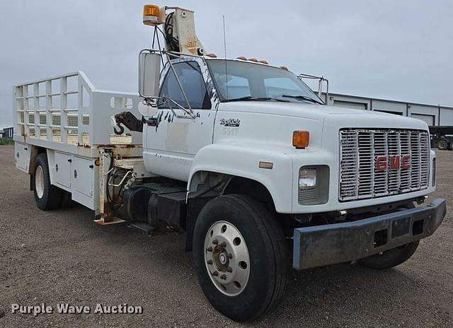 Image of GMC Topkick equipment image 2