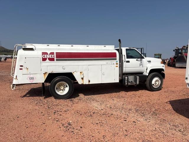 Image of GMC Topkick equipment image 4