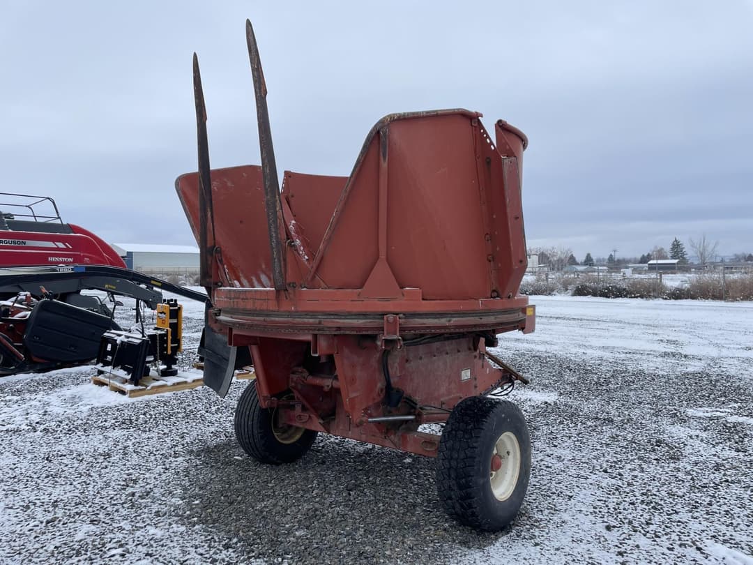 Image of Hesston BP25 Image 1