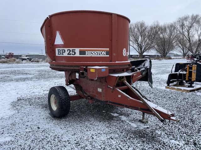 Image of Hesston BP25 equipment image 3