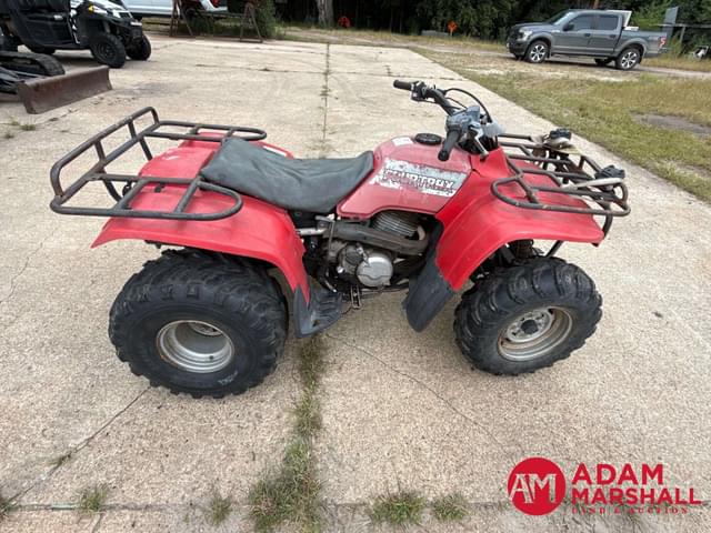 Image of Honda TRX300 equipment image 3