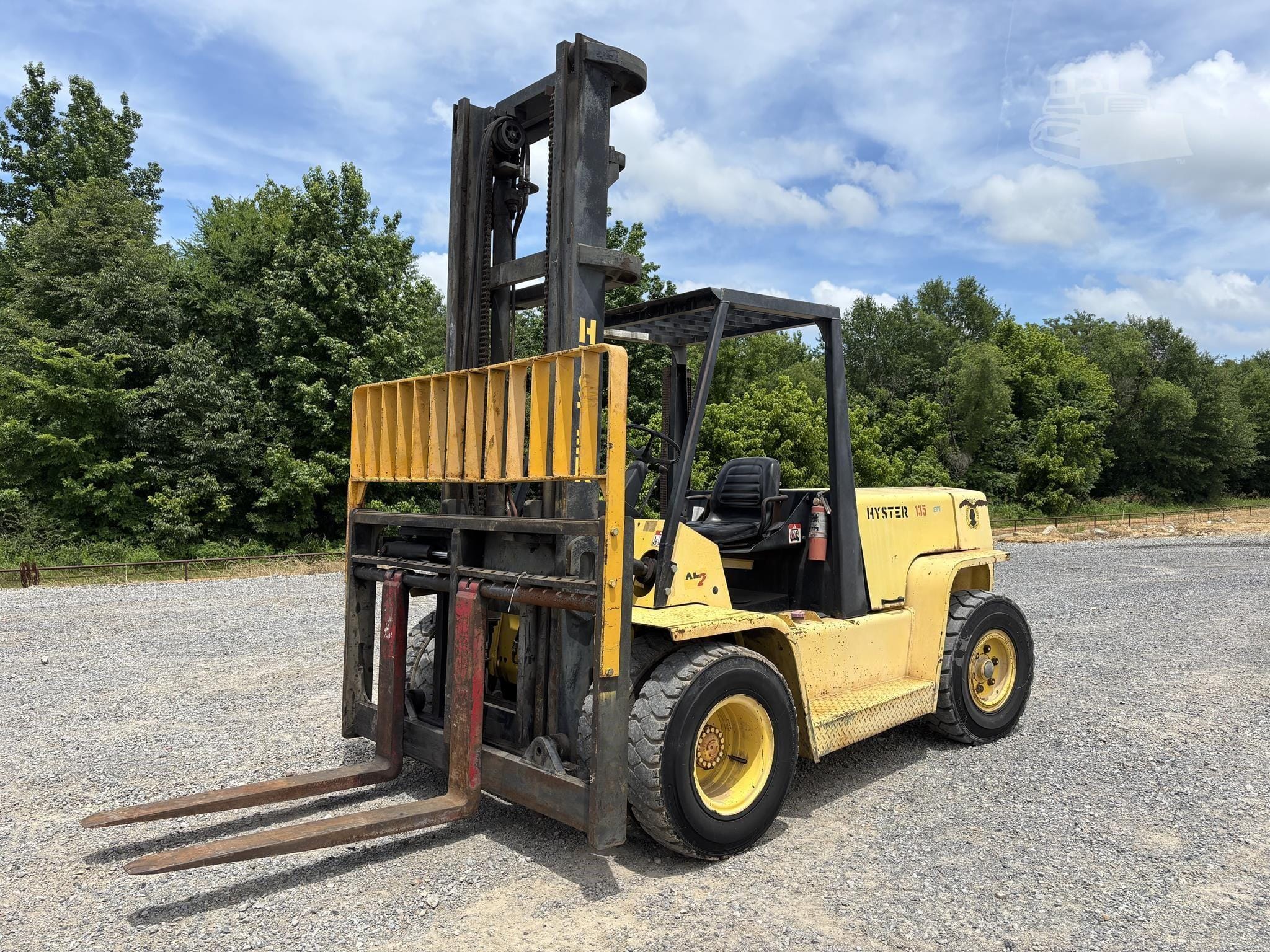 1992 Hyster H135XL  Equipment Image0
