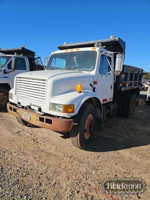 1992 International 4700 Image