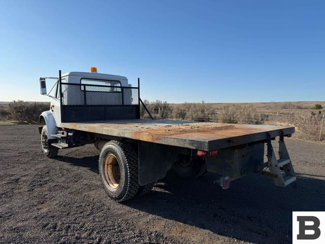 Image of International 4800 equipment image 3