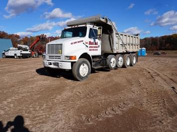 Main image International 8100