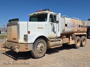 1992 International 9300 Image