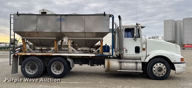 Image of International 9400 equipment image 3