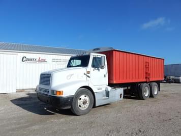 Main image International 8300