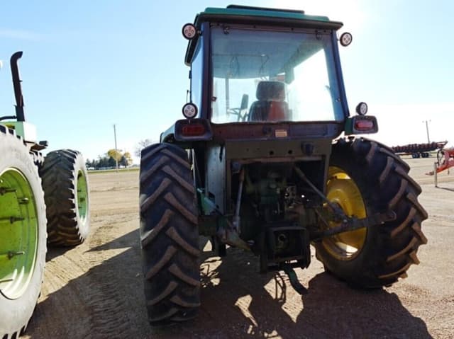 Image of John Deere 2955 equipment image 3