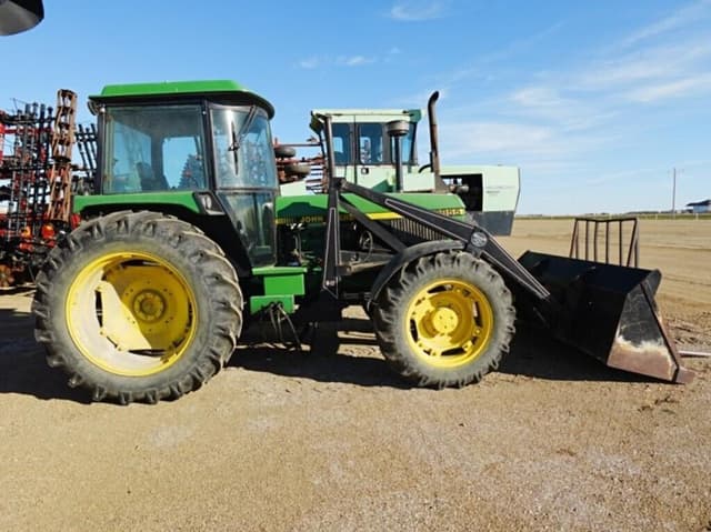 Image of John Deere 2955 equipment image 1