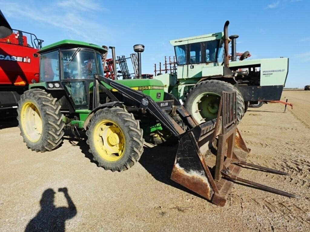 Image of John Deere 2955 Primary image