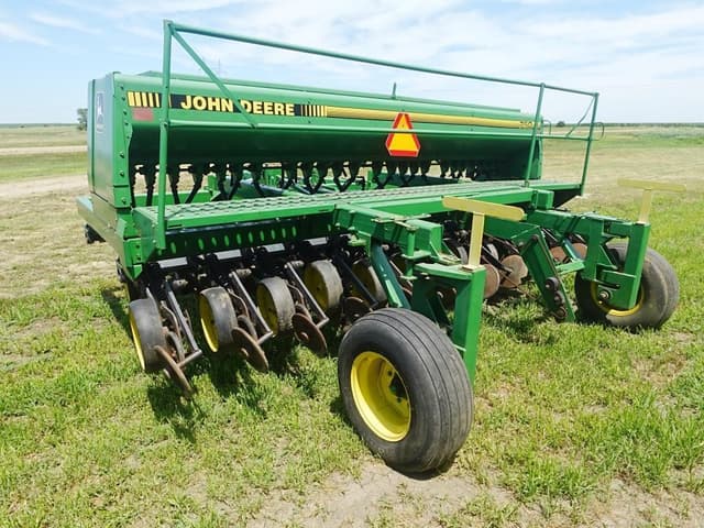 Image of John Deere 750 equipment image 2