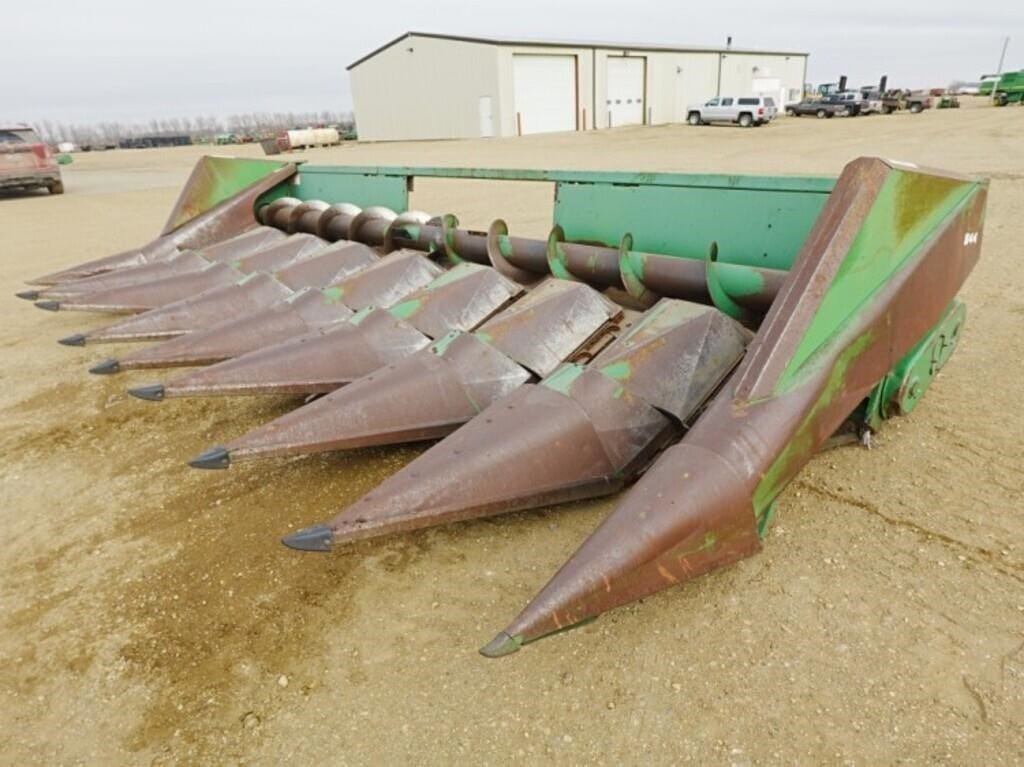 1992 John Deere 843 Equipment Image0