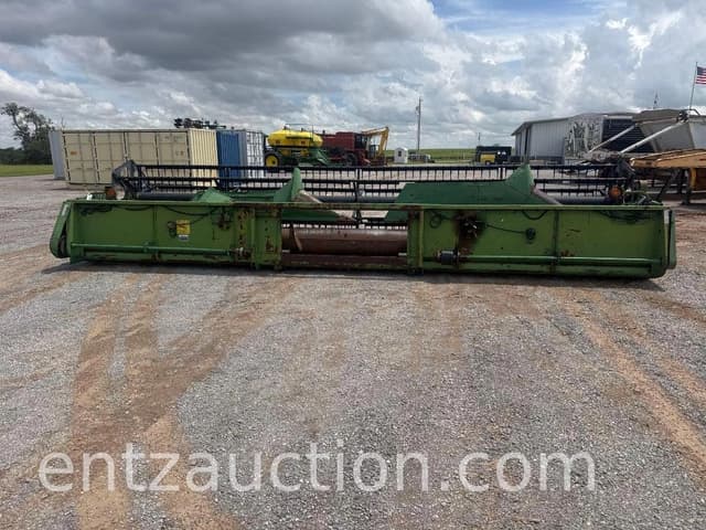 Image of John Deere 925 equipment image 4