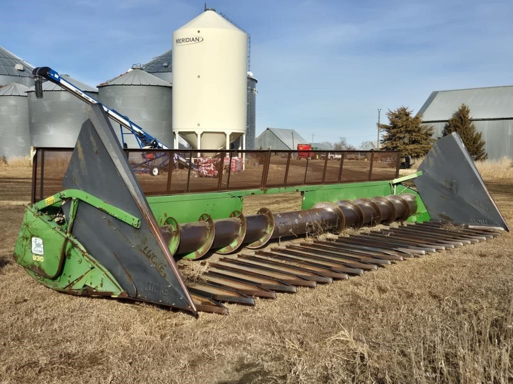 Image of John Deere 930 Primary image