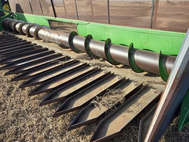 Image of John Deere 930 equipment image 4