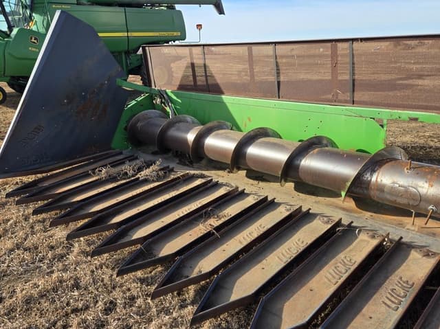 Image of John Deere 930 equipment image 3