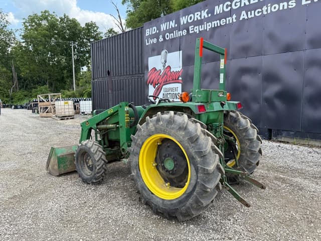 Image of John Deere 1070 equipment image 1