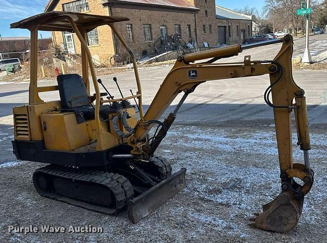 Image of John Deere 15 equipment image 3