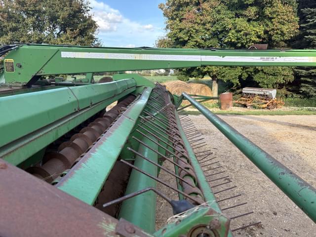 Image of John Deere 1600 equipment image 2