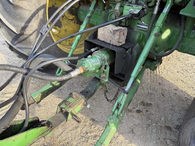 Image of John Deere 1600 equipment image 3