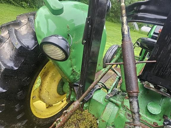 Image of John Deere 2155 equipment image 4