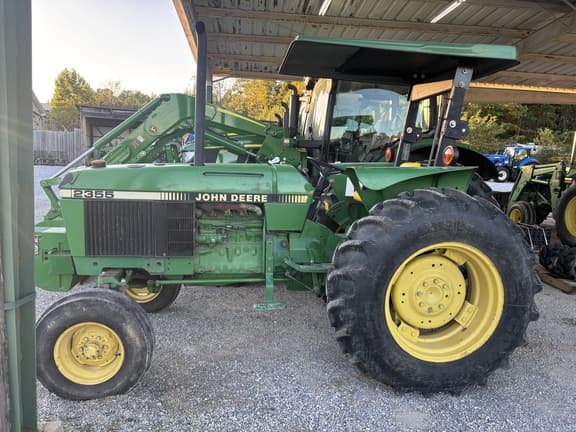 Image of John Deere 2355 equipment image 1
