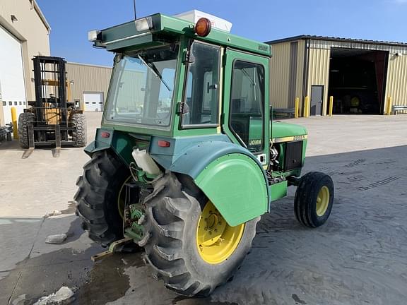 Image of John Deere 2855N equipment image 2