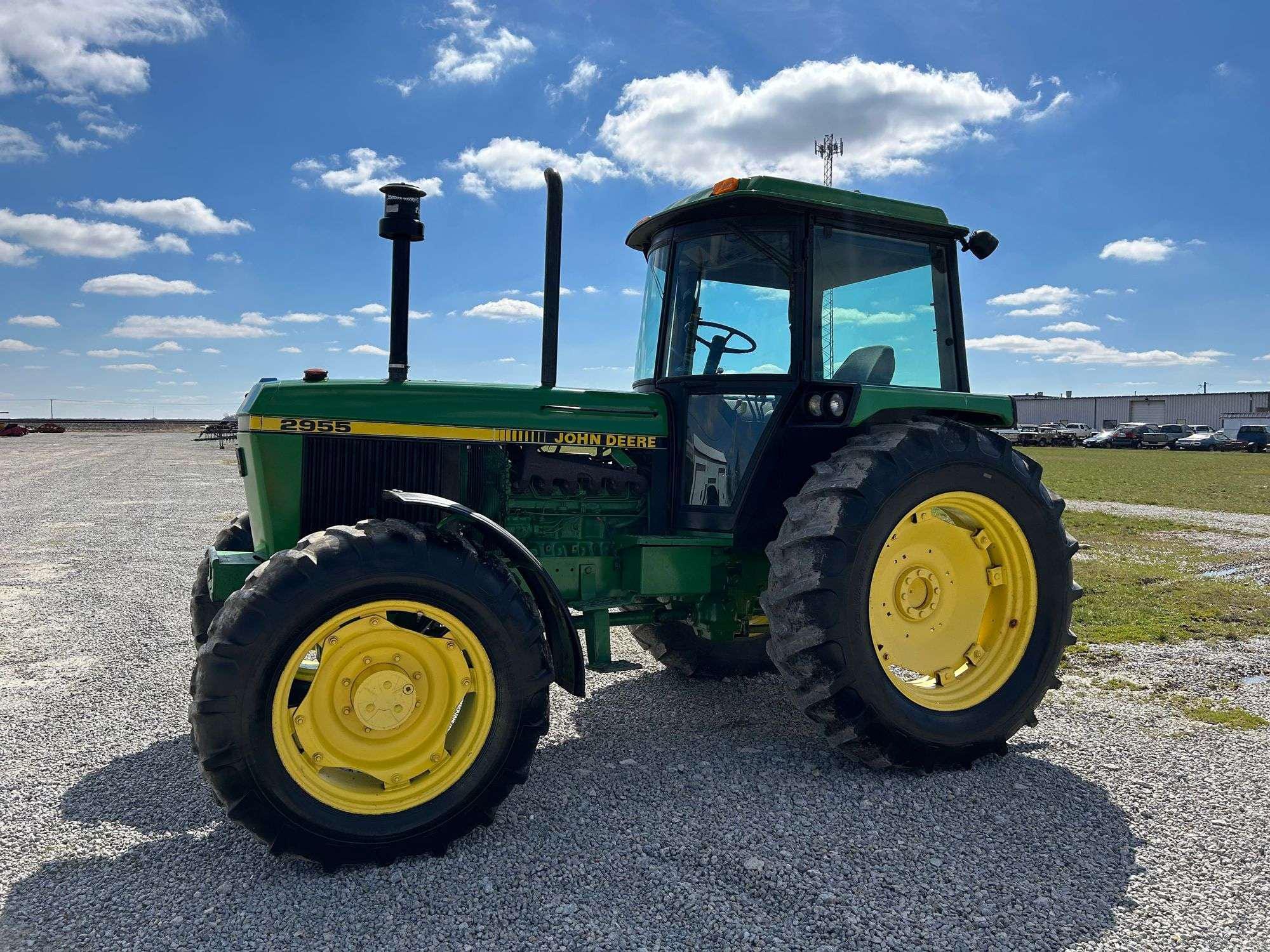 Main image John Deere 2955